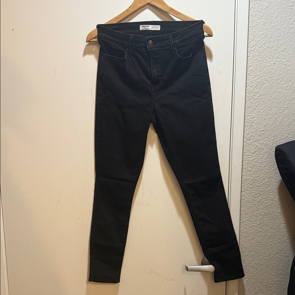 Signature by Levi Strauss Black Skinny Jeans